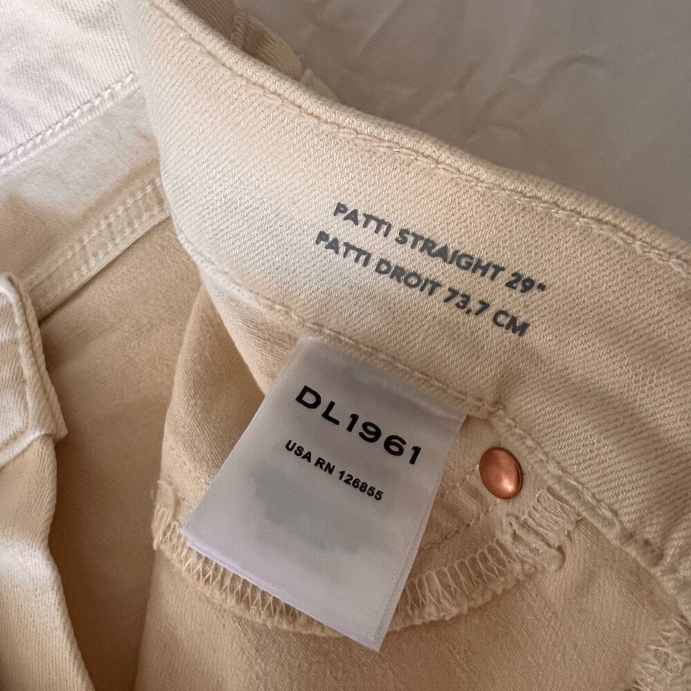 NWT DL1961 Patti Straight Jeans, sz 27 - Picture 8 of 11